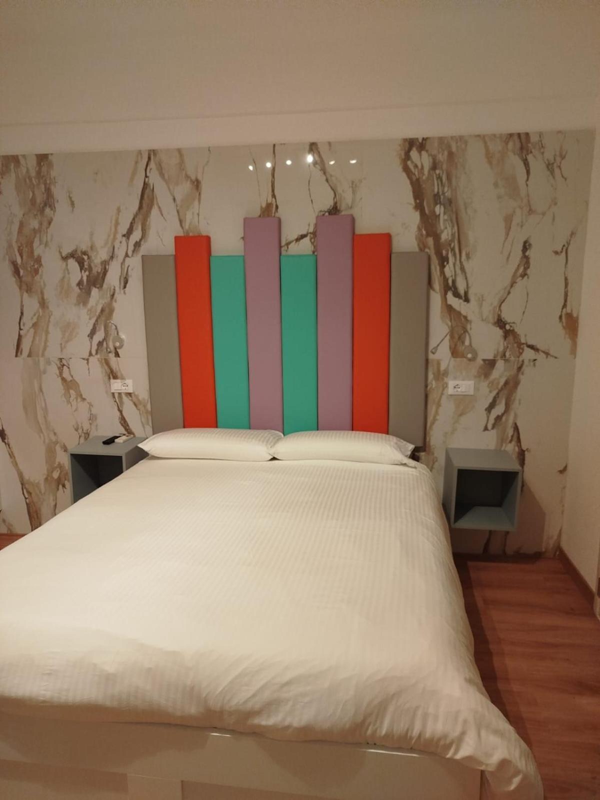 B&B Confort เรจโจ ดี คาลาเบีย ภายนอก รูปภาพ